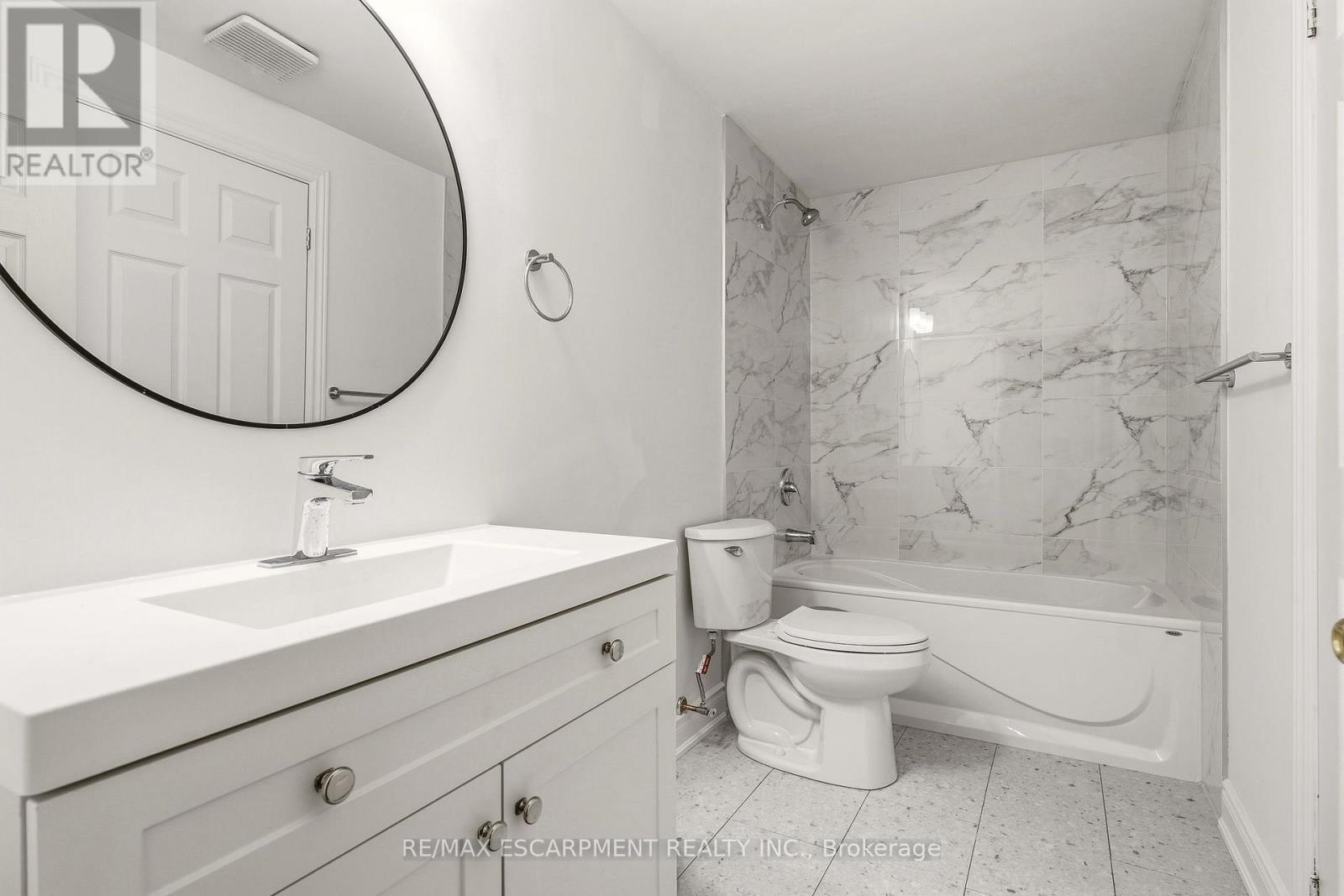4150 Millcroft Park Drive, Burlington, Ontario  L7M 3V1 - Photo 41 - W13175564
