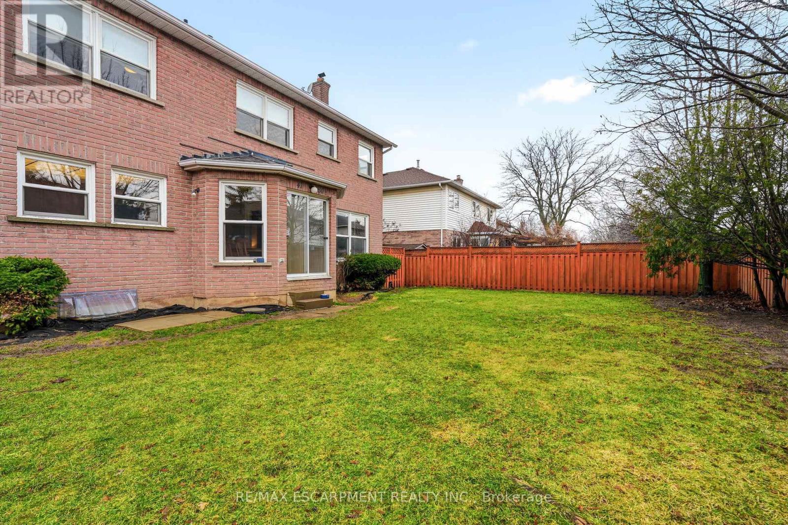 4150 Millcroft Park Drive, Burlington, Ontario  L7M 3V1 - Photo 42 - W13175564