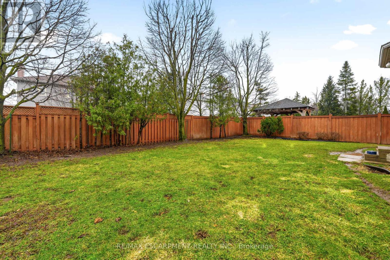 4150 Millcroft Park Drive, Burlington, Ontario  L7M 3V1 - Photo 44 - W13175564
