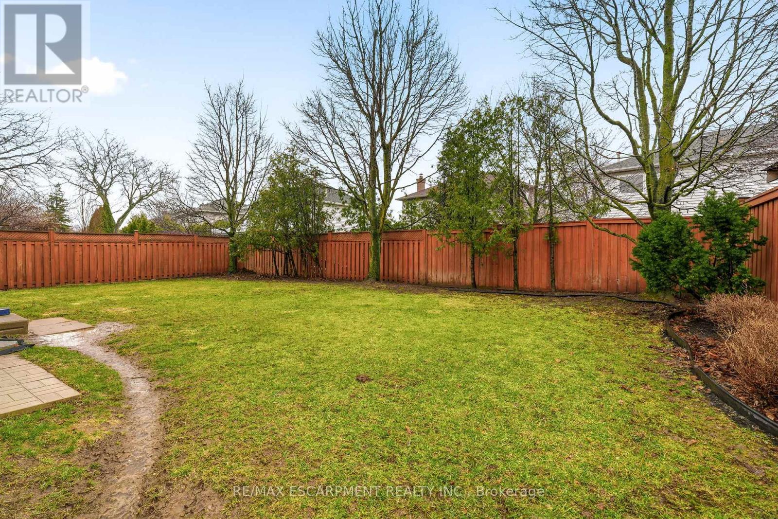 4150 Millcroft Park Drive, Burlington, Ontario  L7M 3V1 - Photo 45 - W13175564
