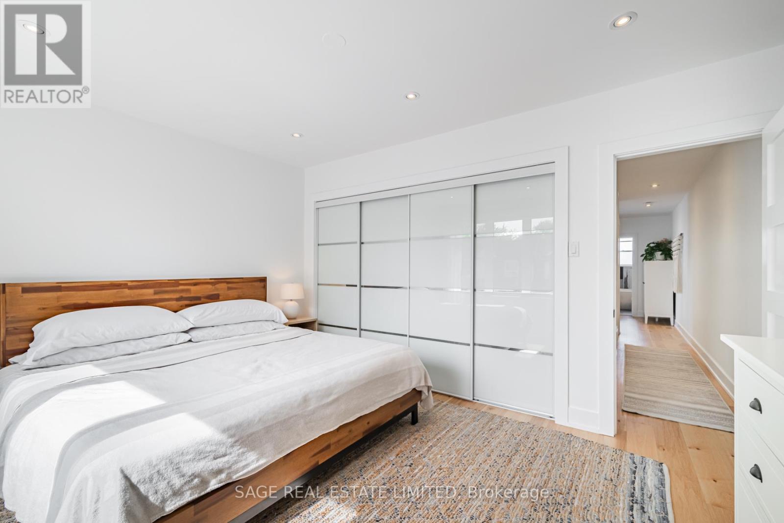 39a Uxbridge Avenue, Toronto, Ontario  M6N 2Y1 - Photo 20 - W13175604
