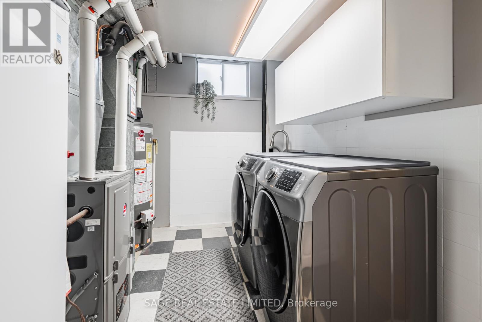 39a Uxbridge Avenue, Toronto, Ontario  M6N 2Y1 - Photo 35 - W13175604