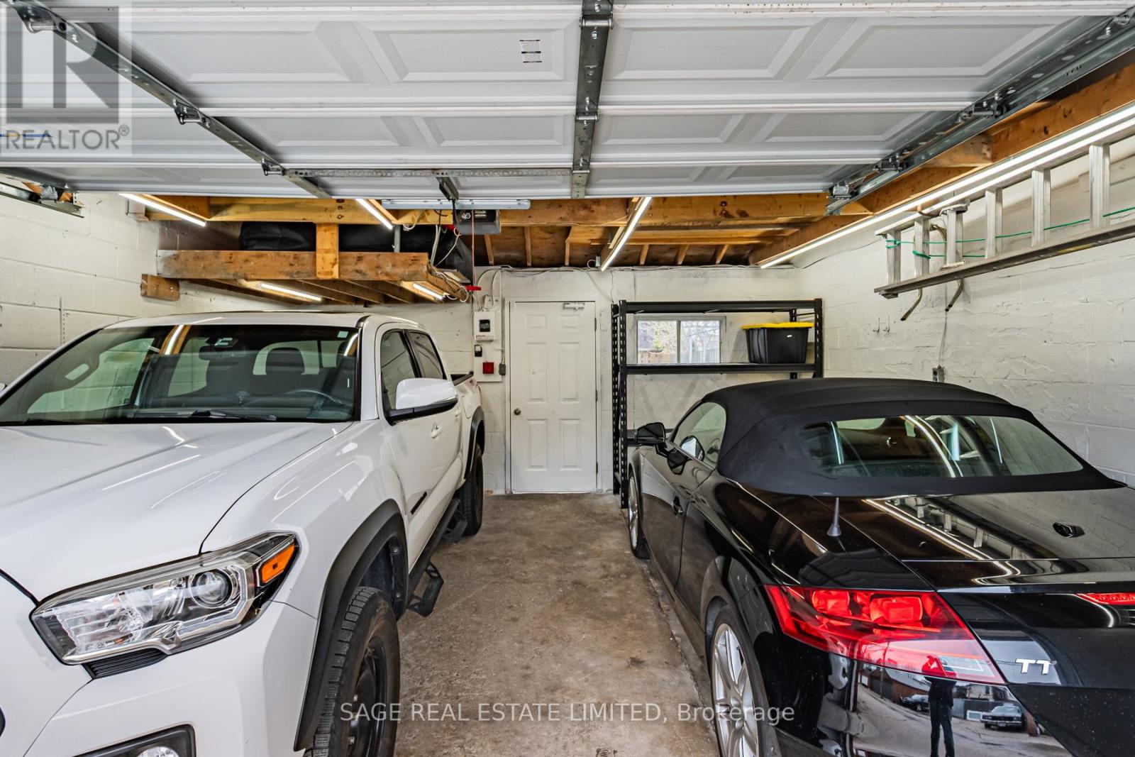 39a Uxbridge Avenue, Toronto, Ontario  M6N 2Y1 - Photo 49 - W13175604
