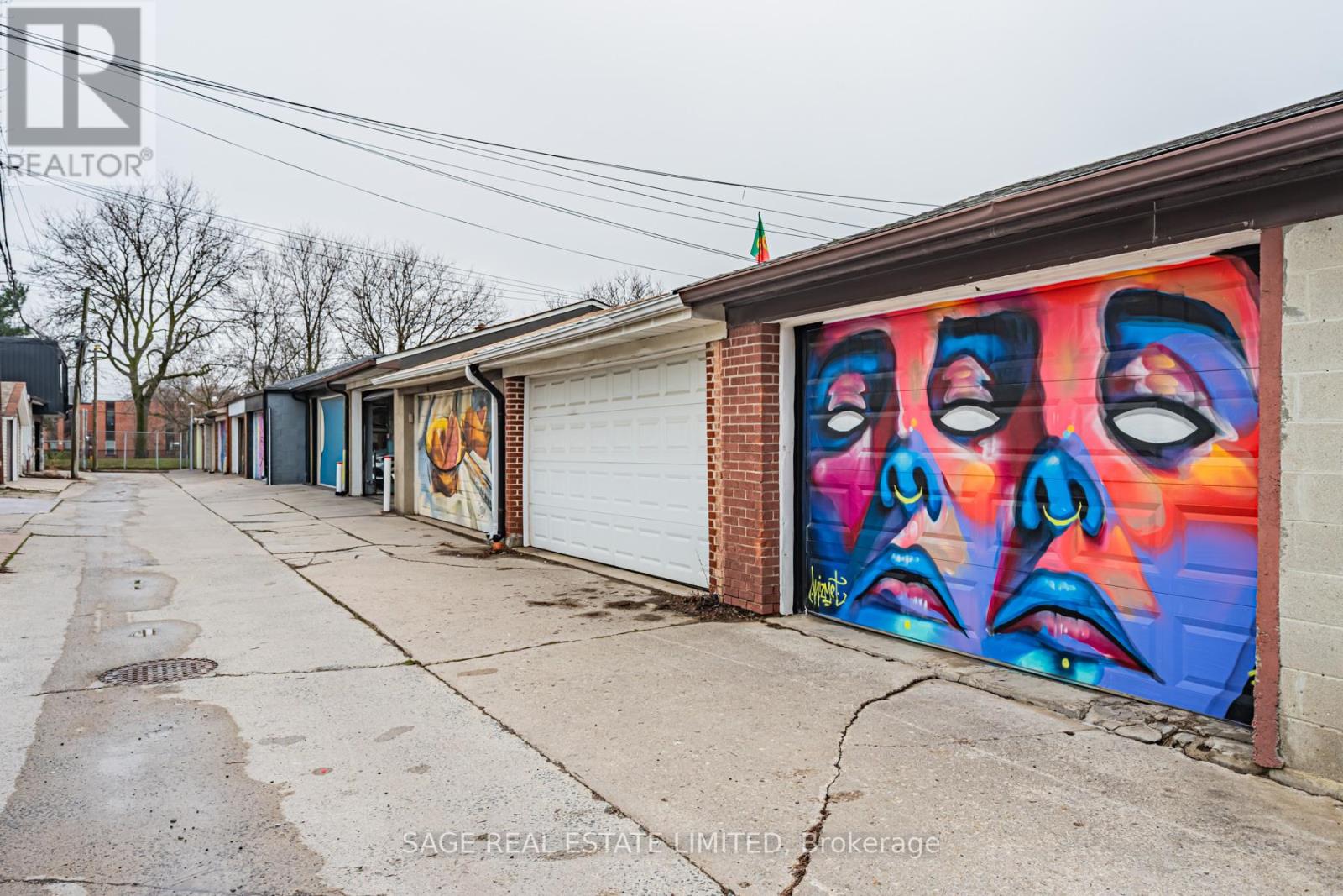 39a Uxbridge Avenue, Toronto, Ontario  M6N 2Y1 - Photo 50 - W13175604