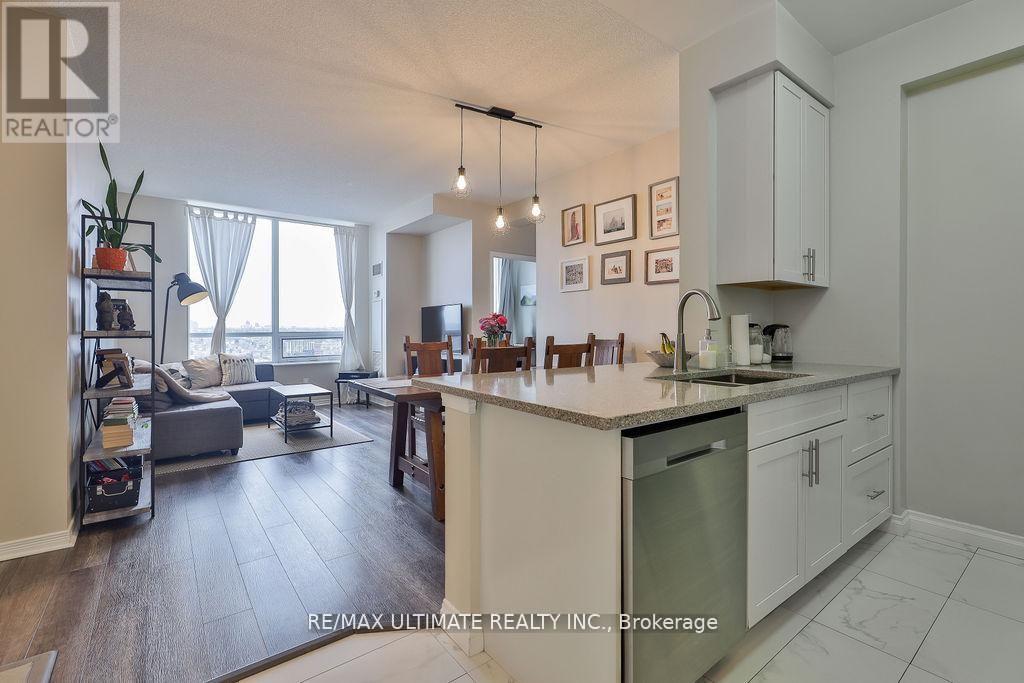 2404 - 60 Heintzman Street, Toronto, Ontario  M6P 5A1 - Photo 5 - W13175624