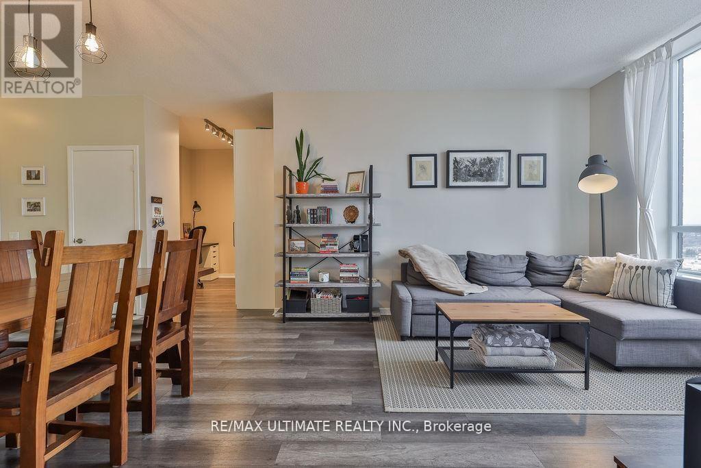 2404 - 60 Heintzman Street, Toronto, Ontario  M6P 5A1 - Photo 9 - W13175624