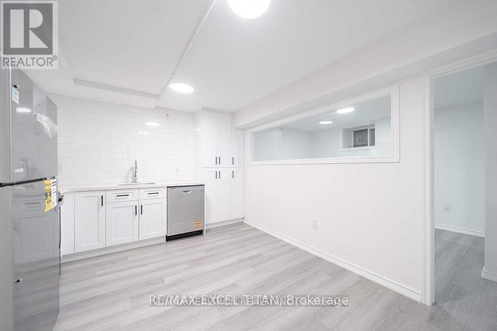 B101 - 2255 WESTON ROAD, Toronto, Ontario