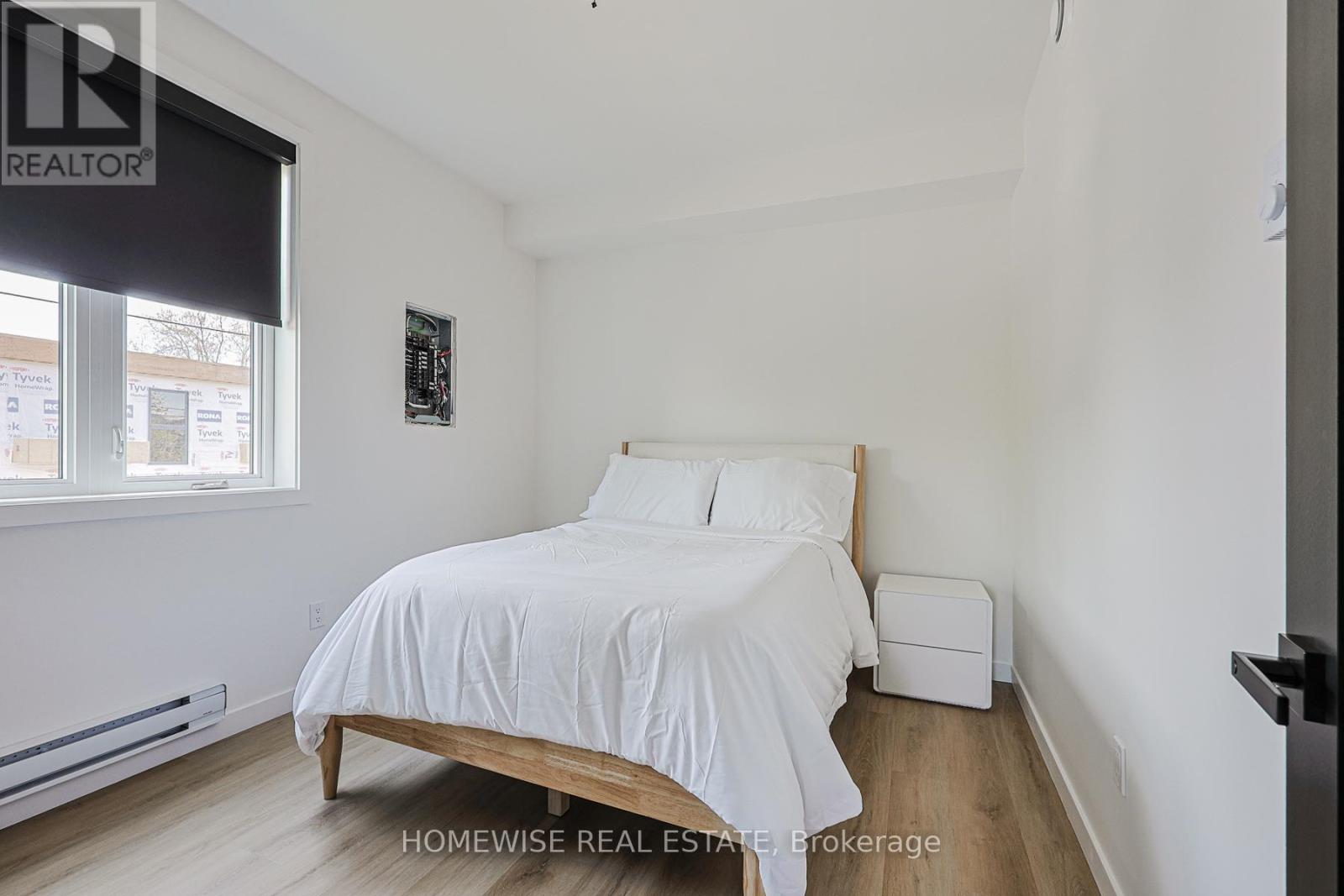 2 - 159 Locksley Avenue, Toronto, Ontario  M6B 3N6 - Photo 7 - W13175692