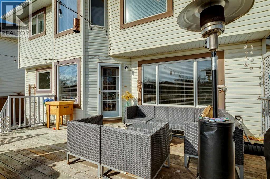 420 Rocky Ridge Bay NW, Calgary, Alberta  T3G 4H8 - Photo 43 - A2306006