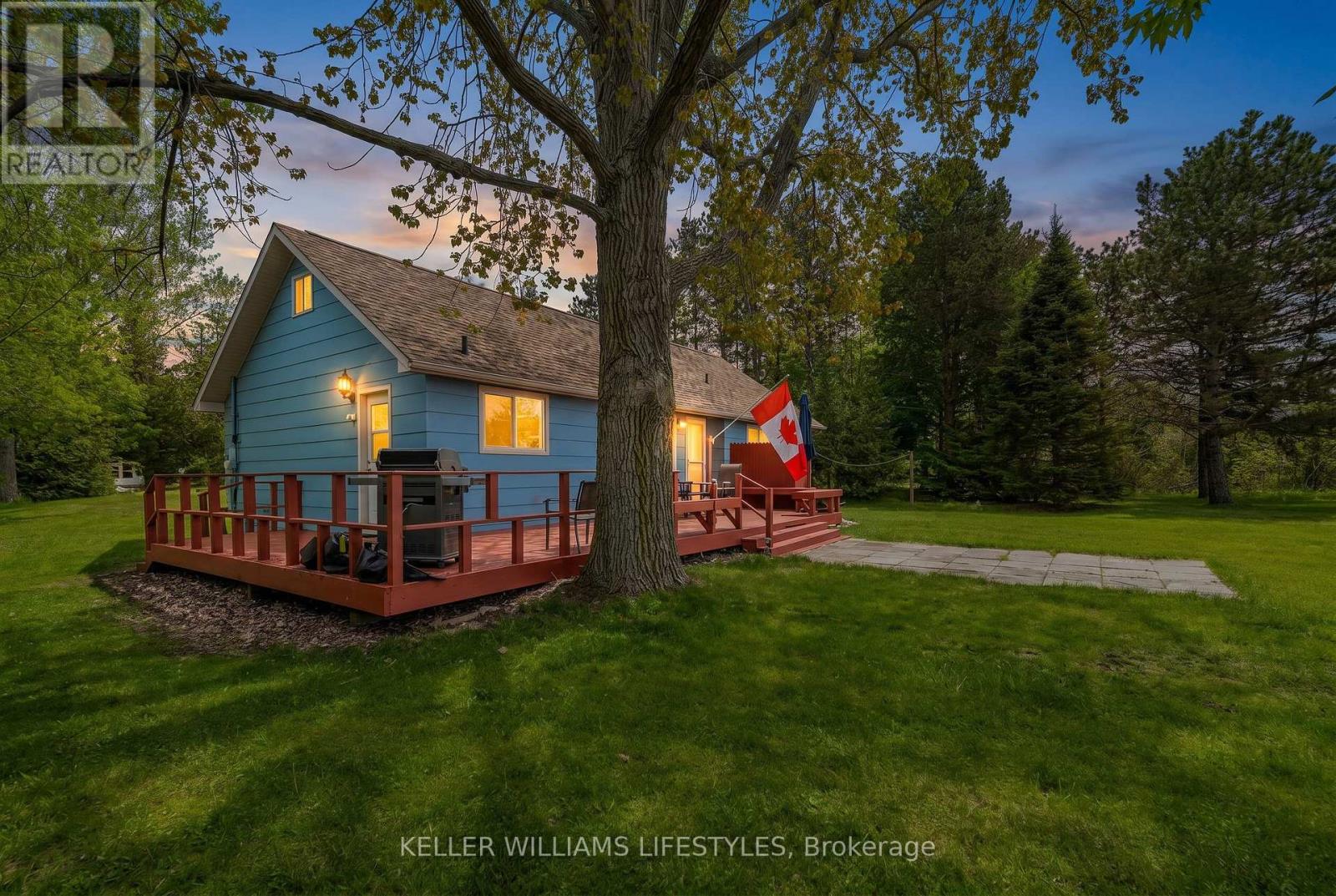 72985 Claudette Drive, Bluewater, Ontario  N0M 2T0 - Photo 2 - X13175814
