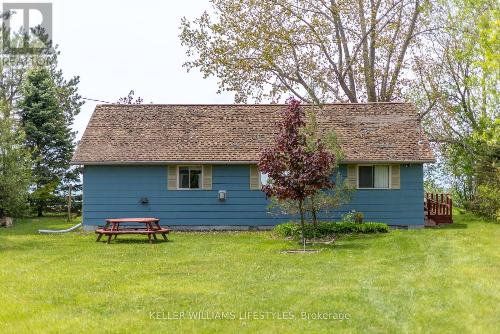 72985 Claudette Drive, Bluewater, Ontario  N0M 2T0 - Photo 3 - X13175814