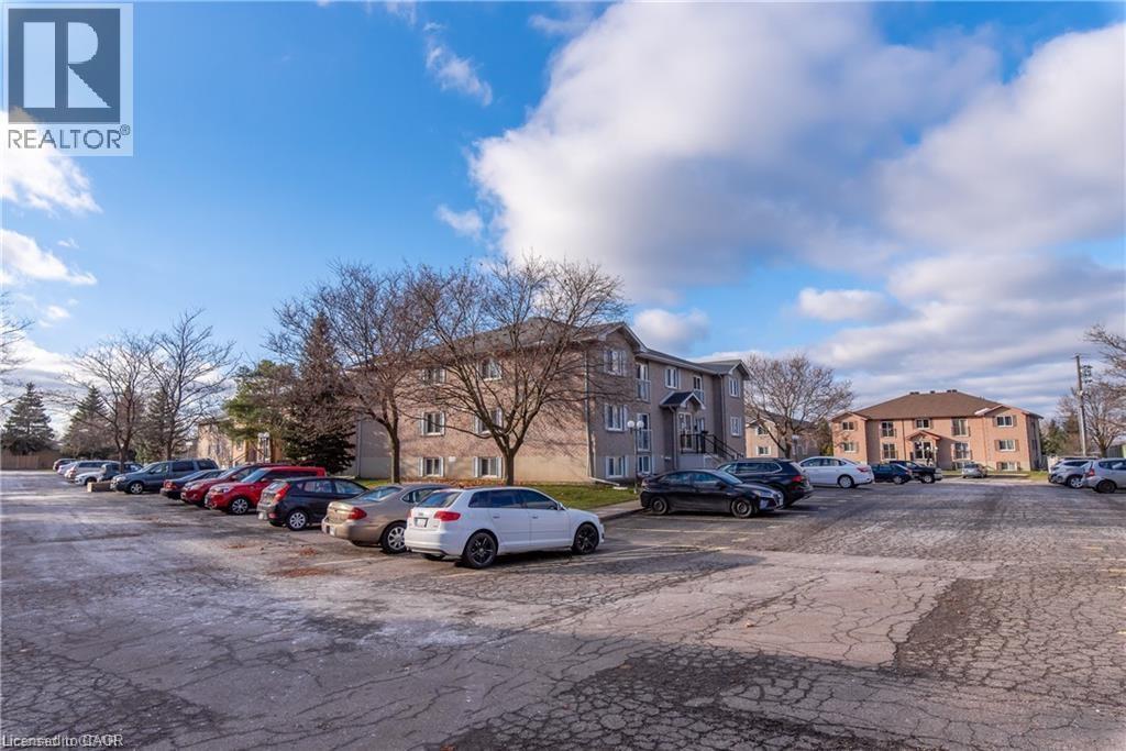 331 Northlake Drive Unit# 8, Waterloo, Ontario  N2V 1Z1 - Photo 17 - 40833722