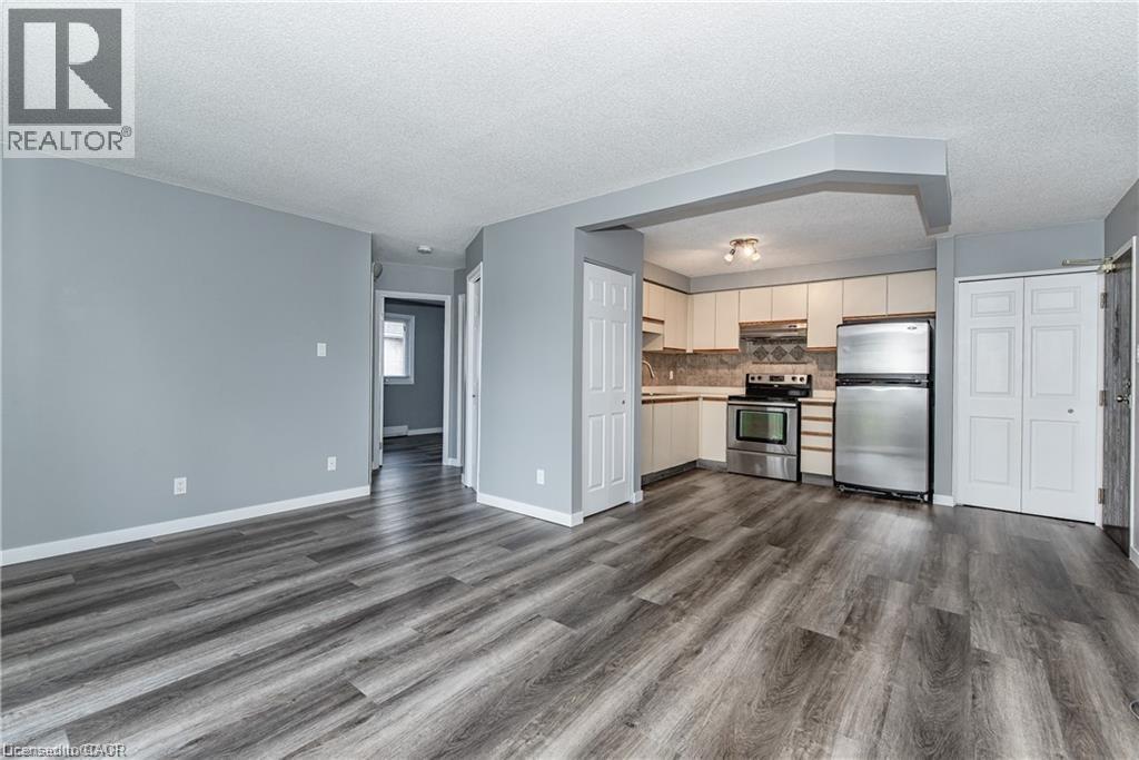 331 Northlake Drive Unit# 8, Waterloo, Ontario  N2V 1Z1 - Photo 5 - 40833722