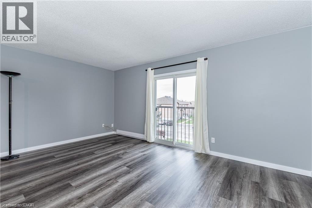 331 Northlake Drive Unit# 8, Waterloo, Ontario  N2V 1Z1 - Photo 7 - 40833722