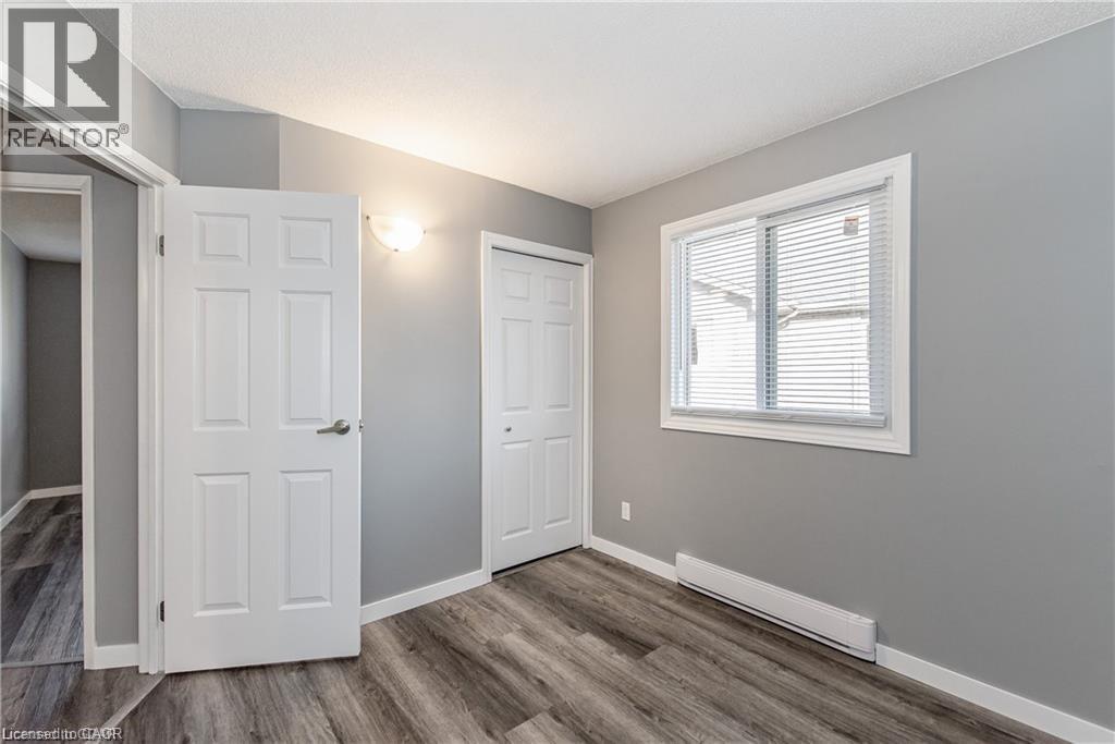331 Northlake Drive Unit# 8, Waterloo, Ontario  N2V 1Z1 - Photo 9 - 40833722