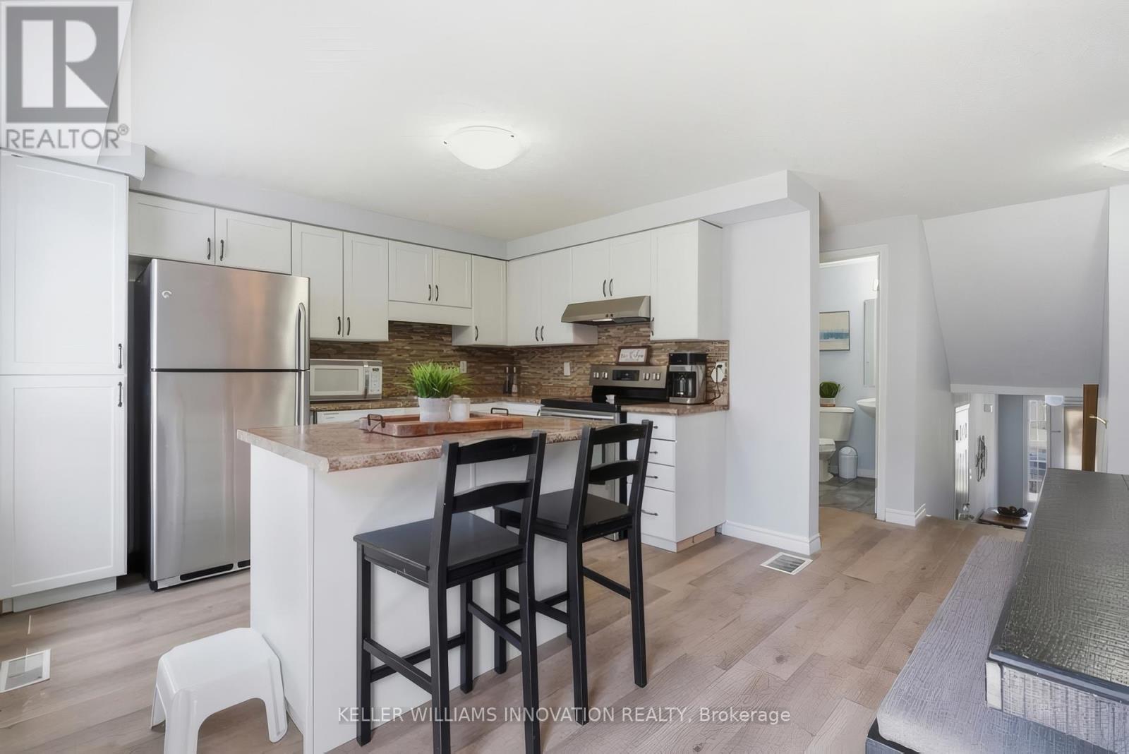 27 Madeleine Street, Kitchener, Ontario  N2R 1V5 - Photo 11 - X13175516