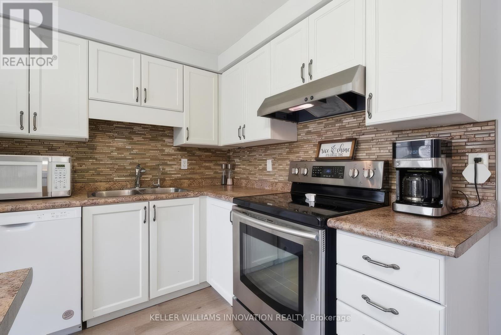 27 Madeleine Street, Kitchener, Ontario  N2R 1V5 - Photo 8 - X13175516