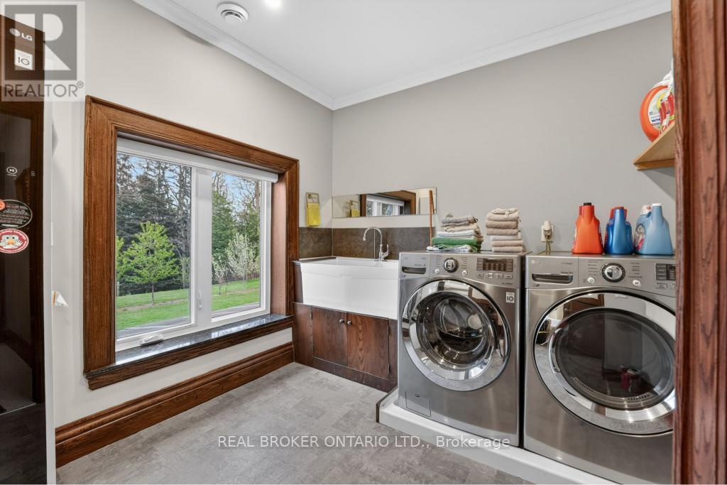 353 Sulphur Springs Road, Hamilton, Ontario  L9G 4T7 - Photo 24 - X13175622