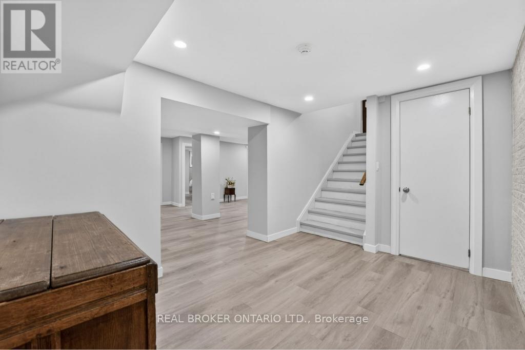 353 Sulphur Springs Road, Hamilton, Ontario  L9G 4T7 - Photo 29 - X13175622