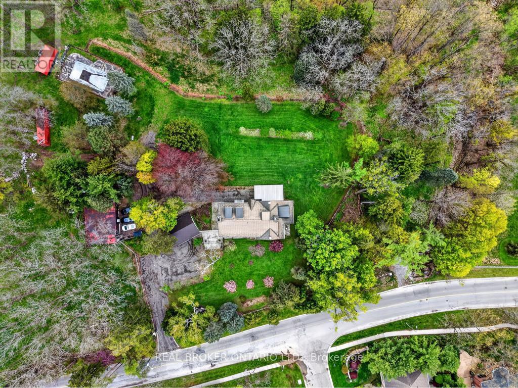 353 Sulphur Springs Road, Hamilton, Ontario  L9G 4T7 - Photo 3 - X13175622