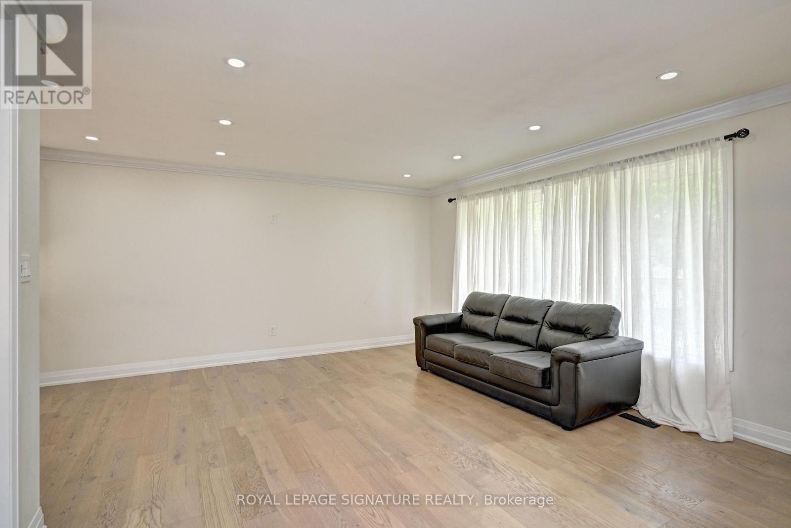 240 Stonybrook Drive, Kitchener, Ontario  N2M 4M1 - Photo 14 - X13175642