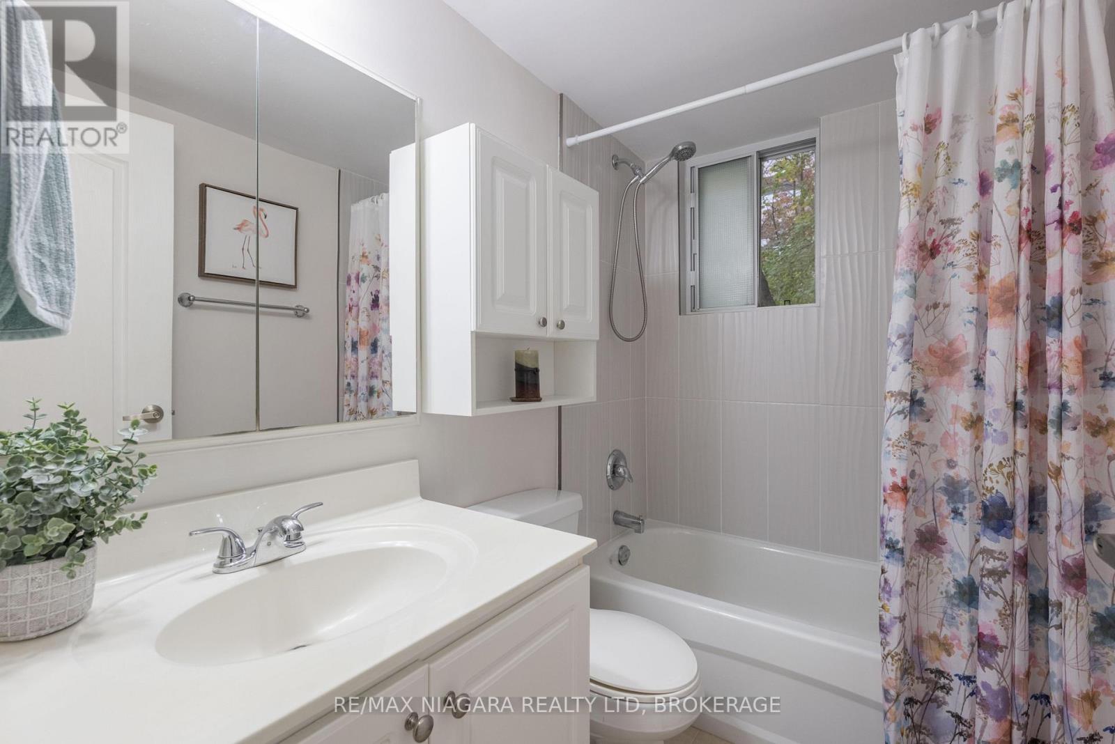 209 - 6390 Huggins Street, Niagara Falls, Ontario  L2J 1H1 - Photo 13 - X13175774