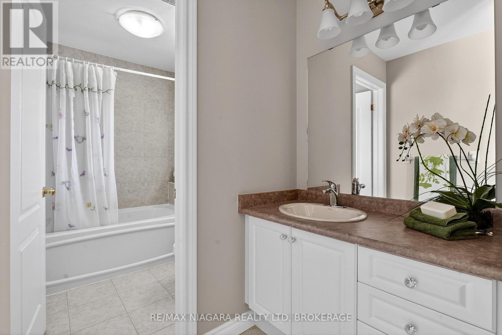 6775 Domenic Crescent, Niagara Falls, Ontario  L2J 4L5 - Photo 28 - X13175576