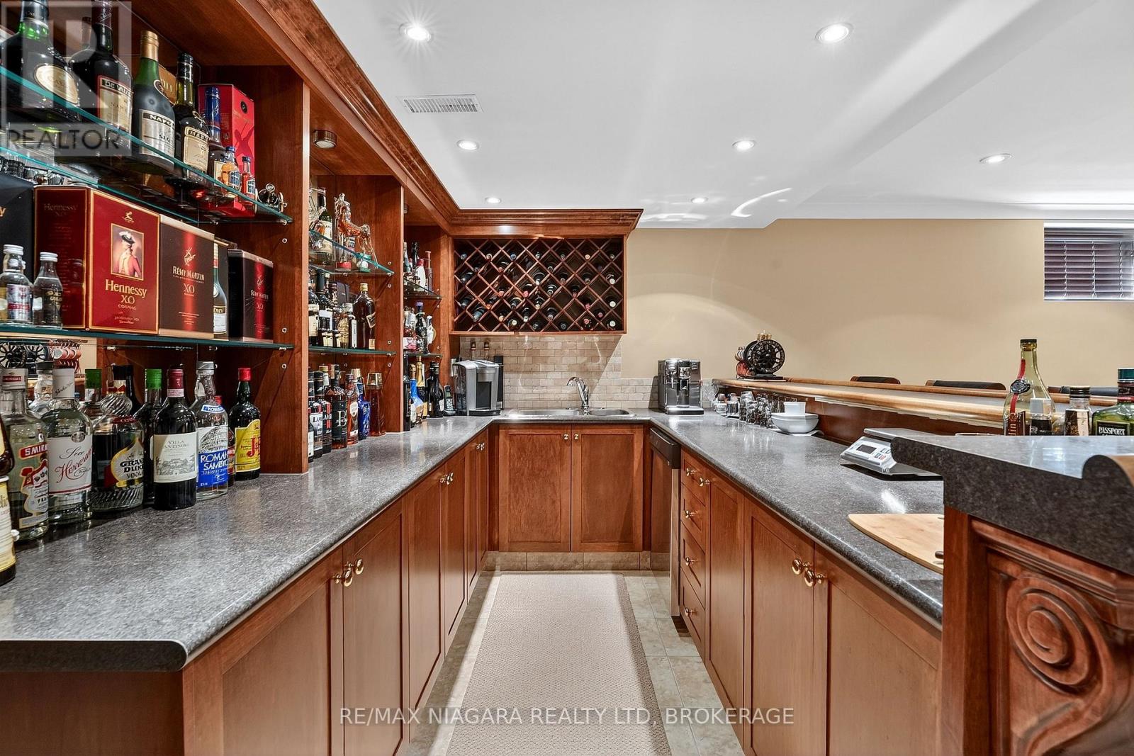 6775 Domenic Crescent, Niagara Falls, Ontario  L2J 4L5 - Photo 40 - X13175576
