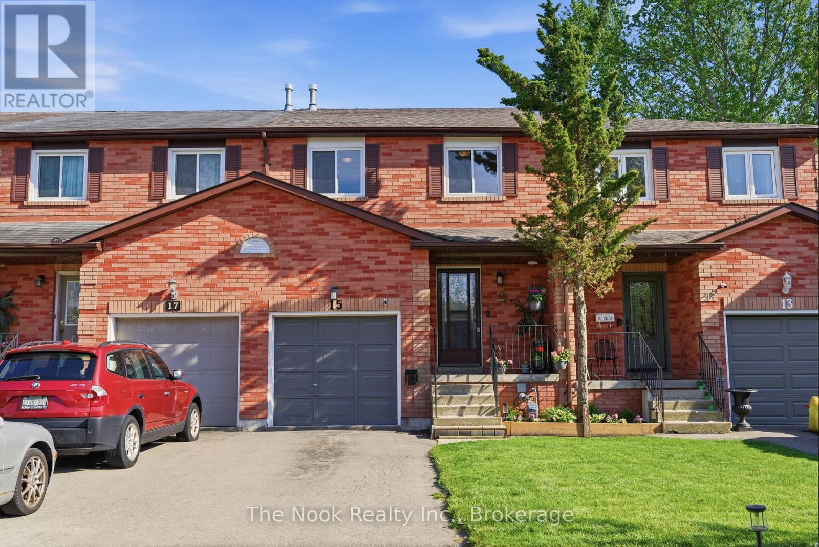 15 Chance Court, Clarington, Ontario  L1C 4S4 - Photo 1 - E13175760