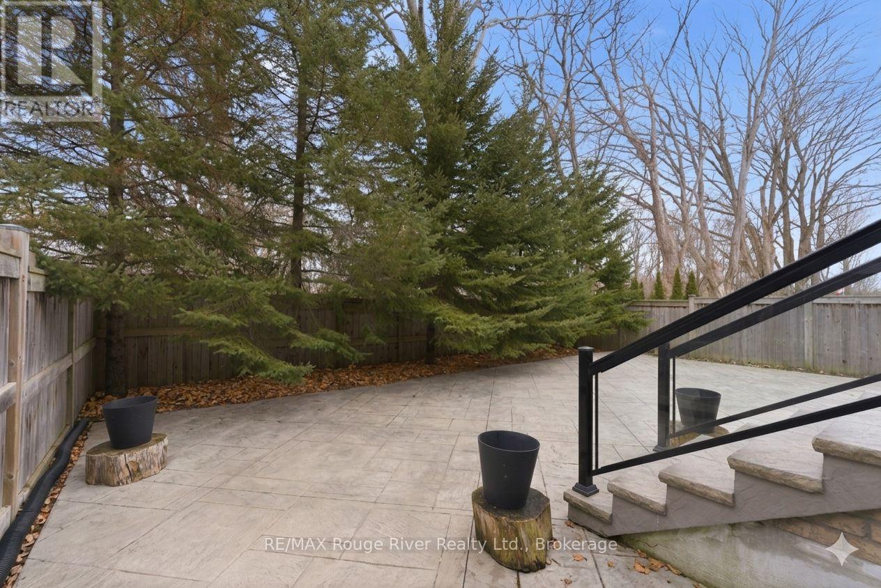 82 Burning Springs Place, Whitby, Ontario  L1M 0K1 - Photo 50 - E13175762