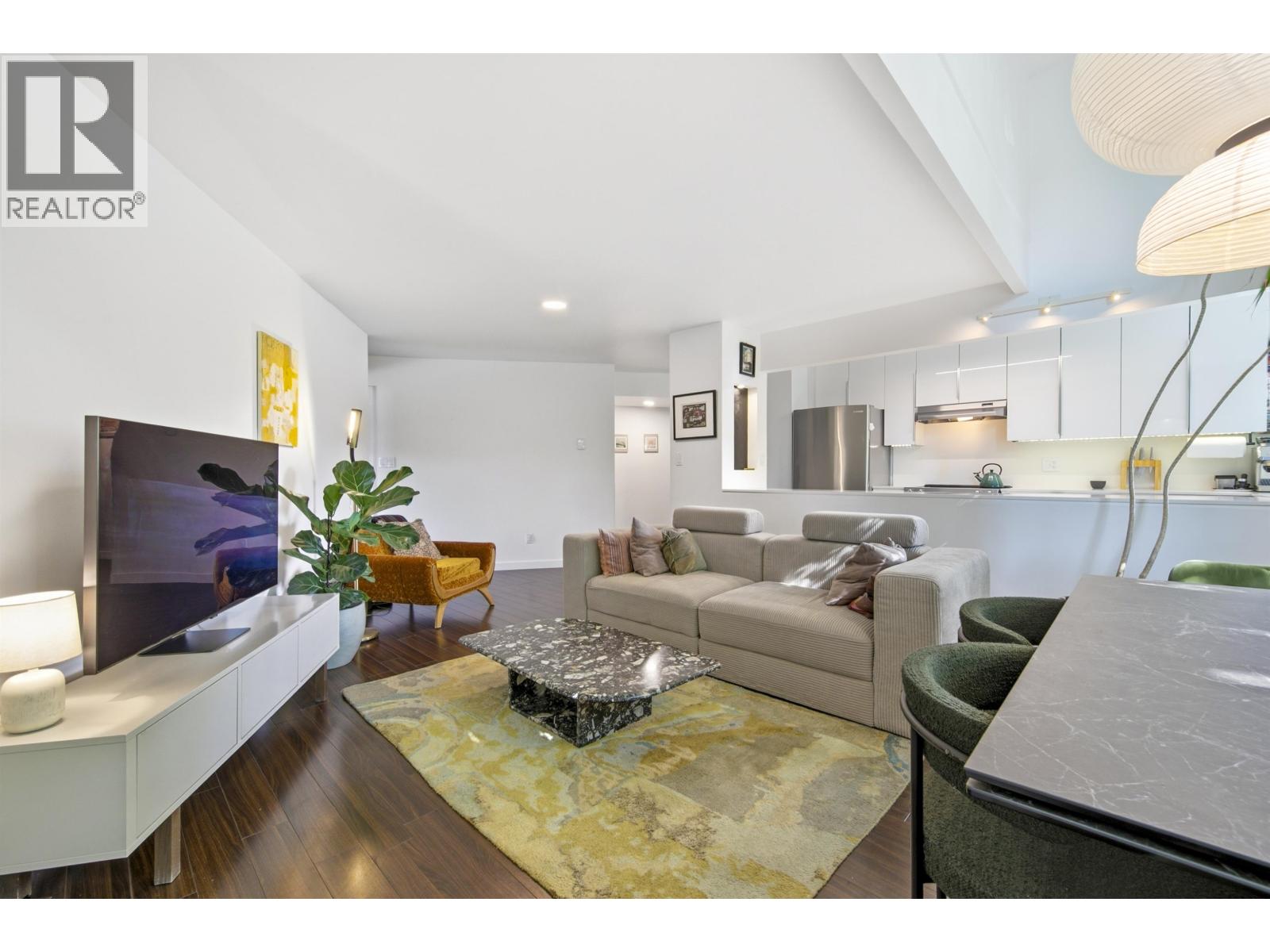 201 3465 Glen Drive, Vancouver, British Columbia  V5V 4S5 - Photo 15 - R3128001