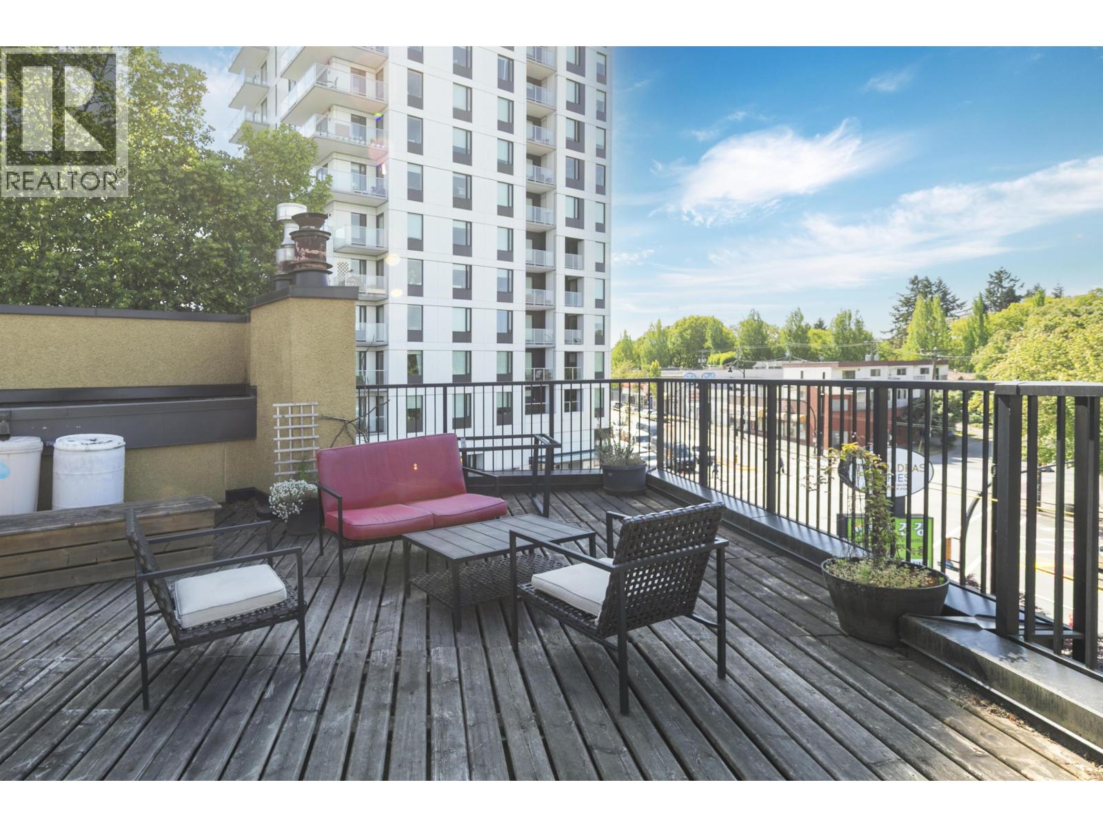 201 3465 Glen Drive, Vancouver, British Columbia  V5V 4S5 - Photo 28 - R3128001