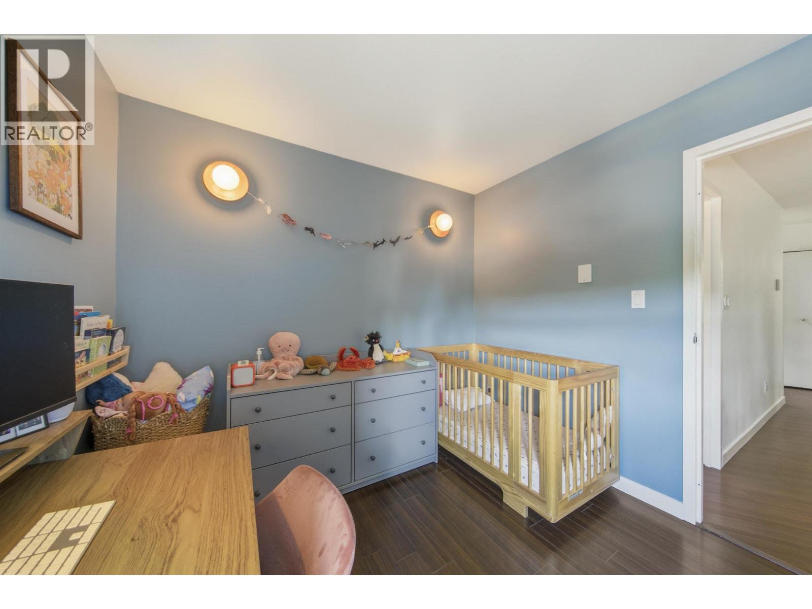 201 3465 Glen Drive, Vancouver, British Columbia  V5V 4S5 - Photo 5 - R3128001