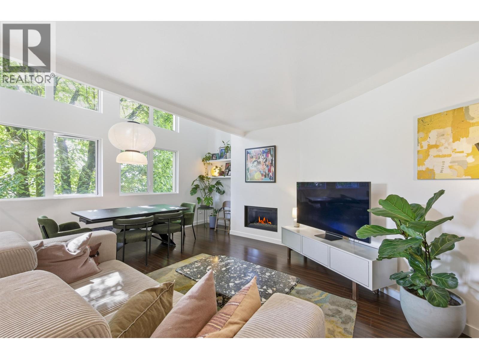 201 3465 Glen Drive, Vancouver, British Columbia  V5V 4S5 - Photo 9 - R3128001