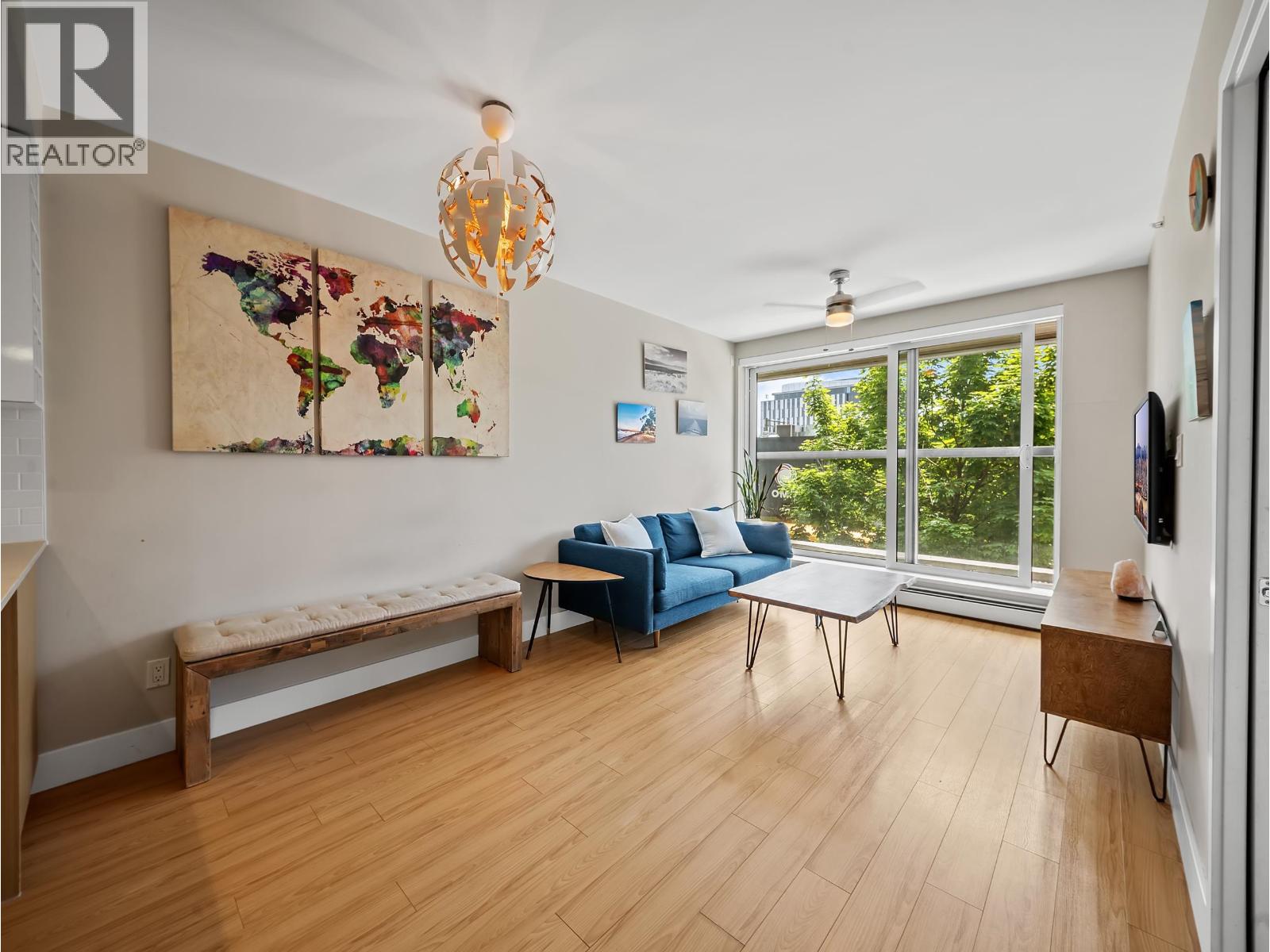 213 159 W 2nd Avenue, Vancouver, British Columbia  V5Y 0L8 - Photo 3 - R3128018