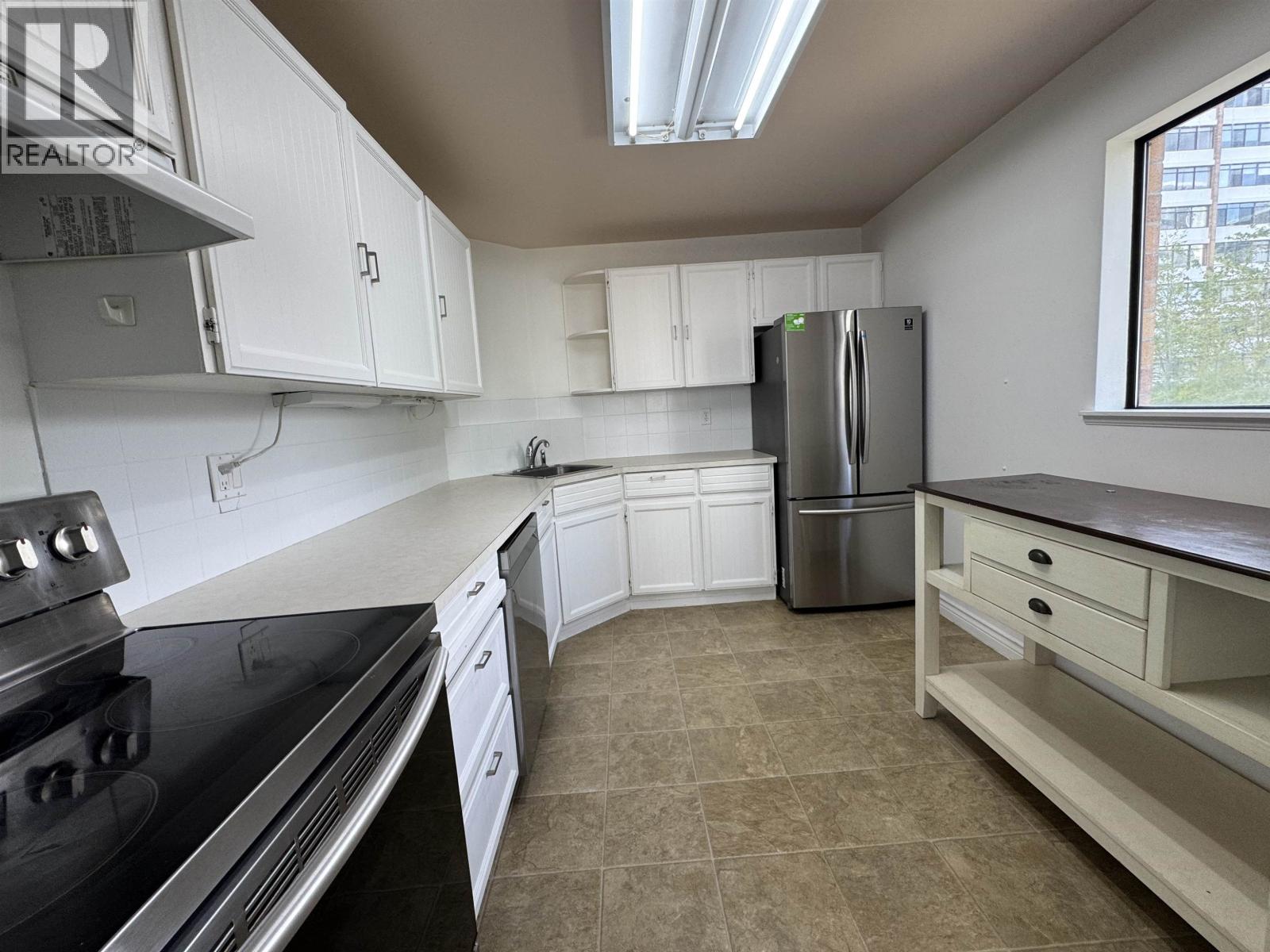 303 6651 Minoru Boulevard, Richmond, British Columbia  V6Y 1Z2 - Photo 2 - R3128019