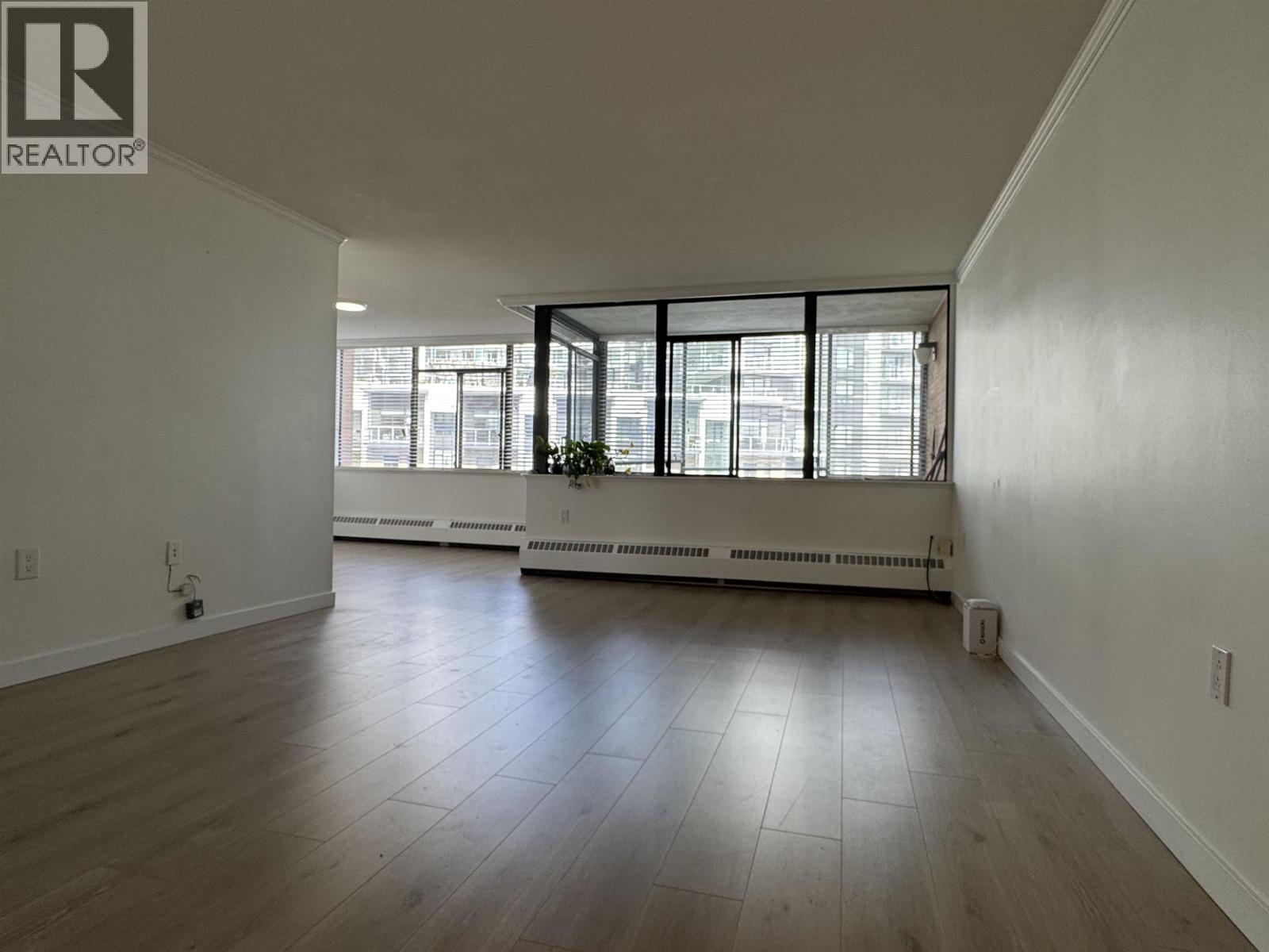 303 6651 Minoru Boulevard, Richmond, British Columbia  V6Y 1Z2 - Photo 4 - R3128019