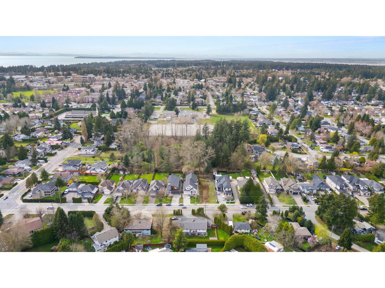 2083 156 Street, Surrey, British Columbia  V4A 4T9 - Photo 8 - R3079393