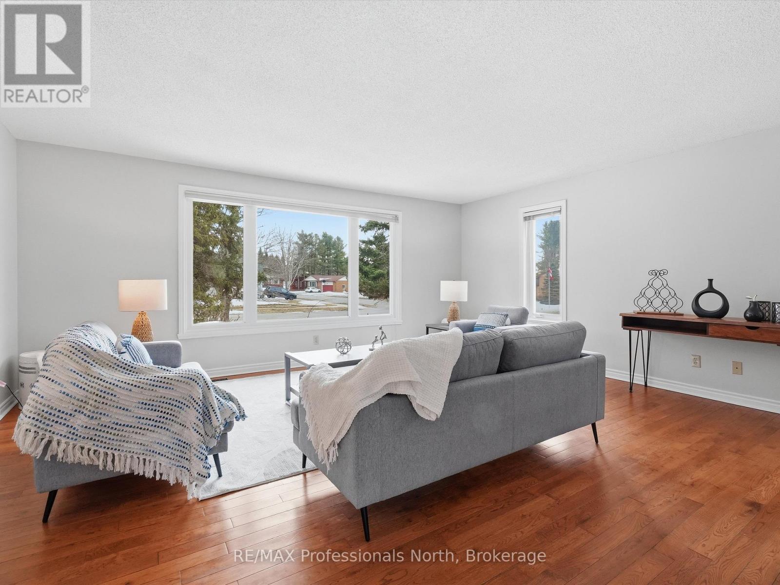 1 Glendale Road, Bracebridge (Monck (Bracebridge)), Ontario  P1L 1B3 - Photo 6 - X13175842