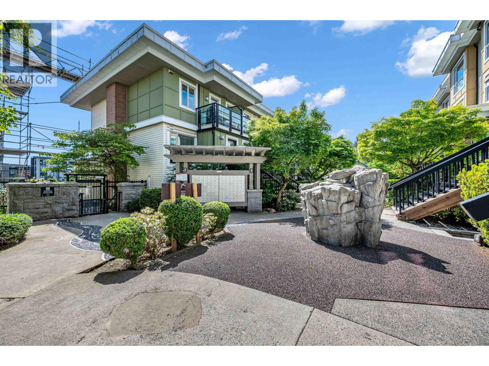 74 728 W 14th Street, North Vancouver, British Columbia  V7M 0A8 - Photo 4 - R3127562