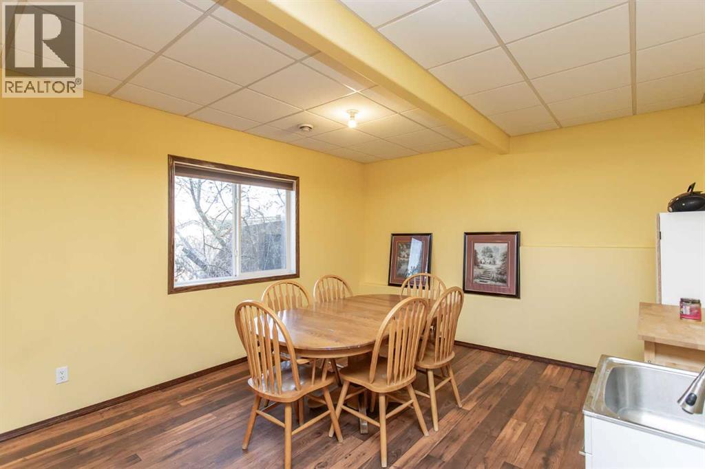 143 Inkster Close, Red Deer, Alberta  T4R 0A8 - Photo 16 - A2312504
