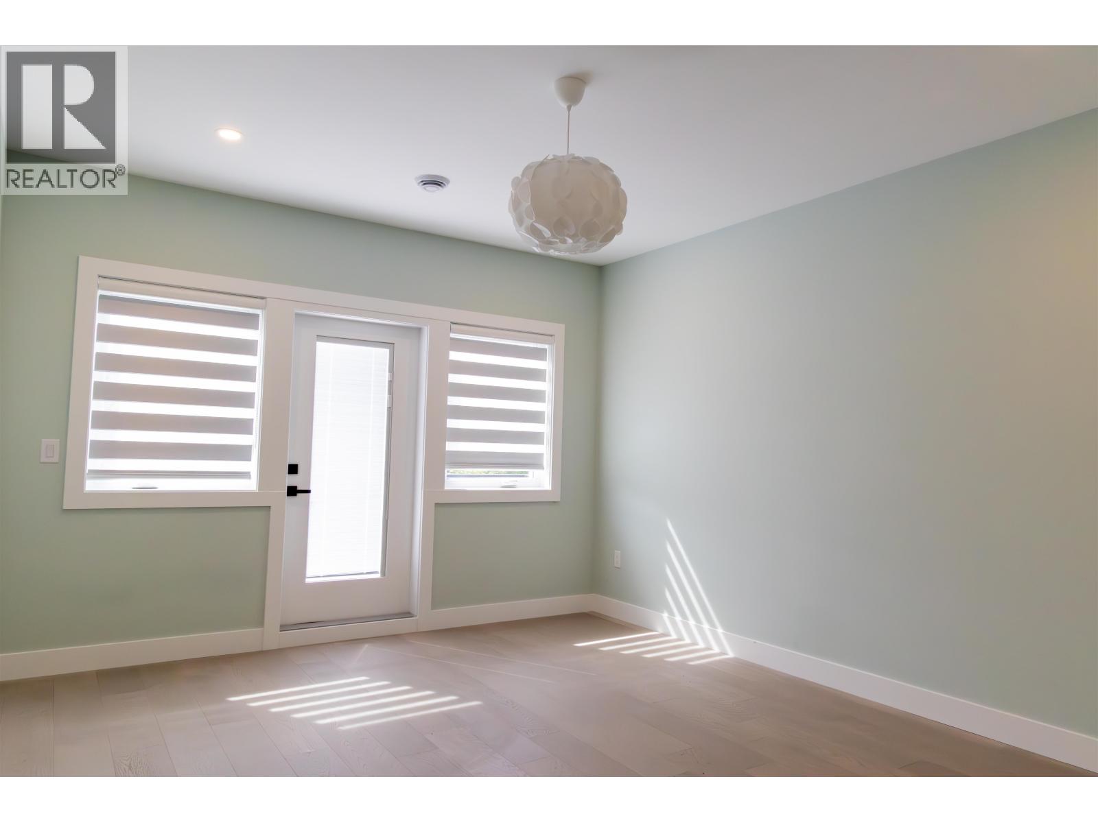 1244 Pitt River Road, Port Coquitlam, British Columbia  V3C 1N5 - Photo 18 - R3127270