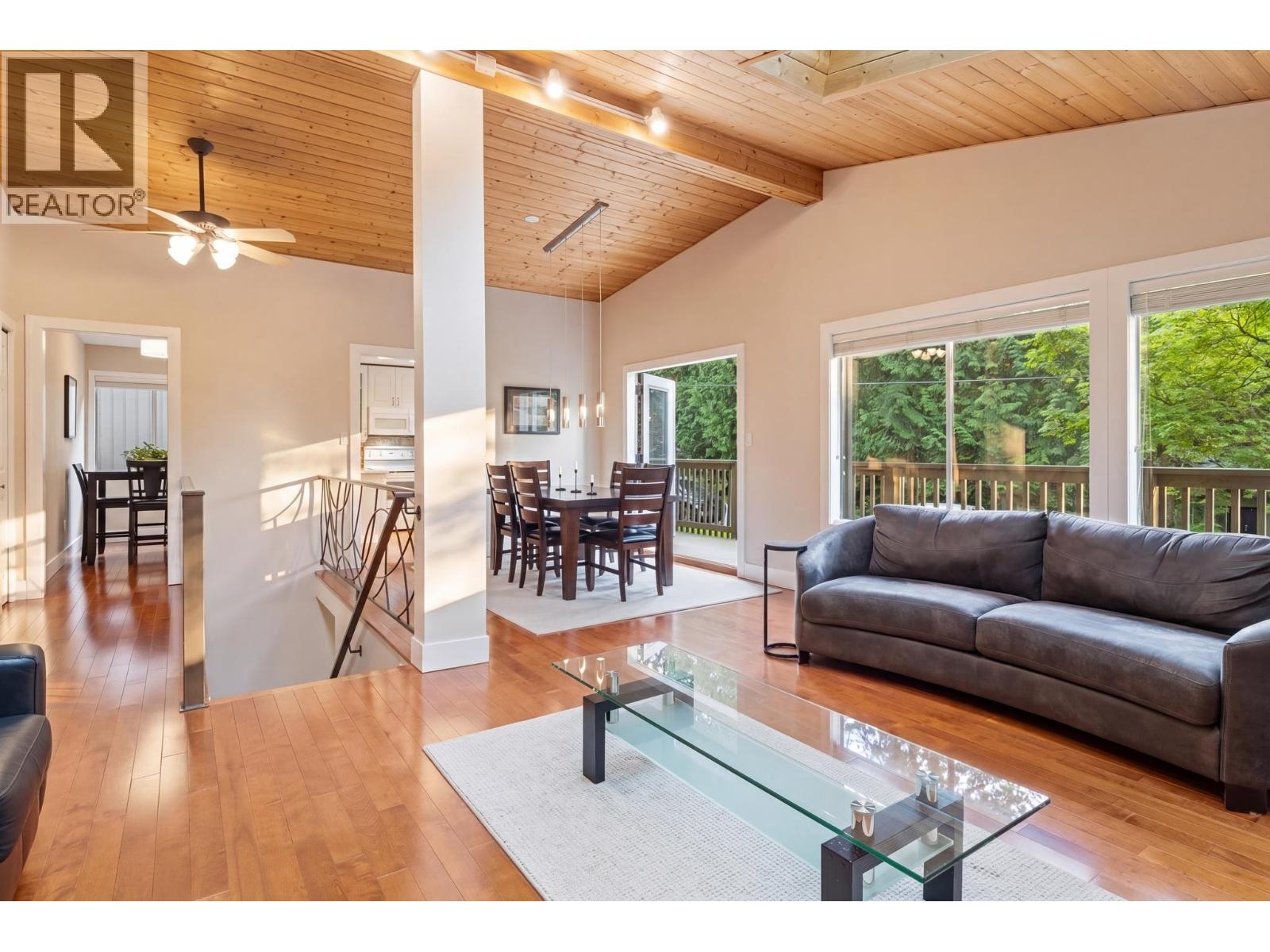 676 Wellington Drive, North Vancouver, British Columbia  V7K 1K7 - Photo 14 - R3127998