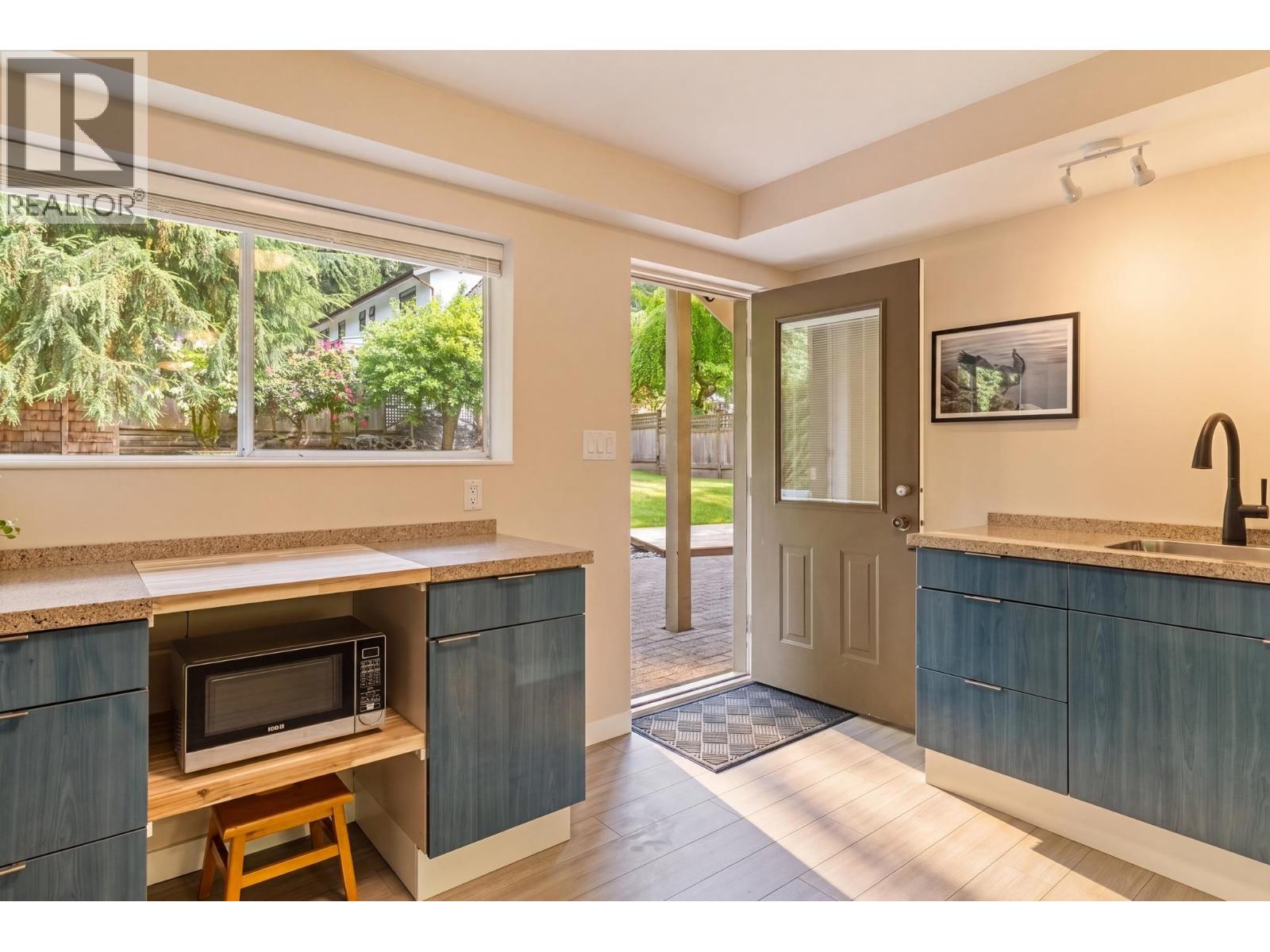 676 Wellington Drive, North Vancouver, British Columbia  V7K 1K7 - Photo 29 - R3127998