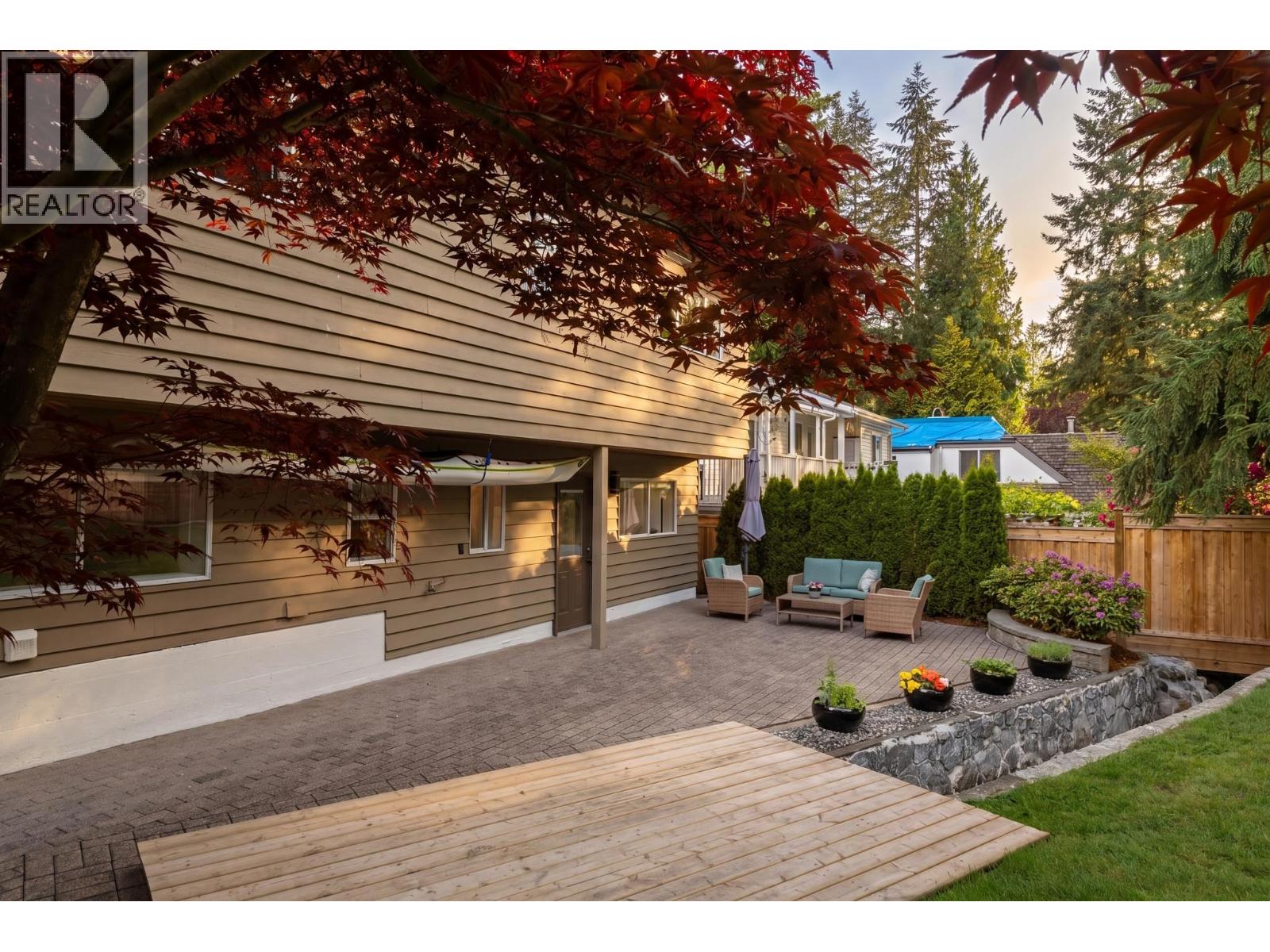 676 Wellington Drive, North Vancouver, British Columbia  V7K 1K7 - Photo 33 - R3127998