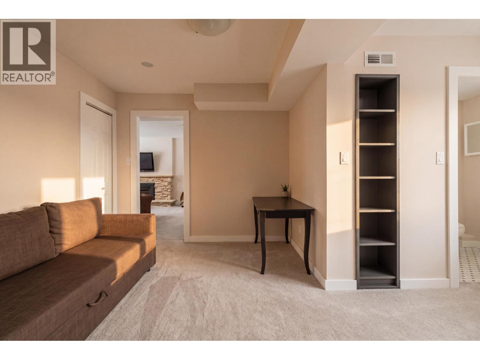 676 Wellington Drive, North Vancouver, British Columbia  V7K 1K7 - Photo 34 - R3127998