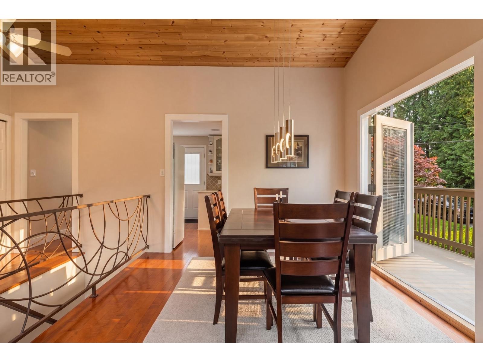 676 Wellington Drive, North Vancouver, British Columbia  V7K 1K7 - Photo 8 - R3127998