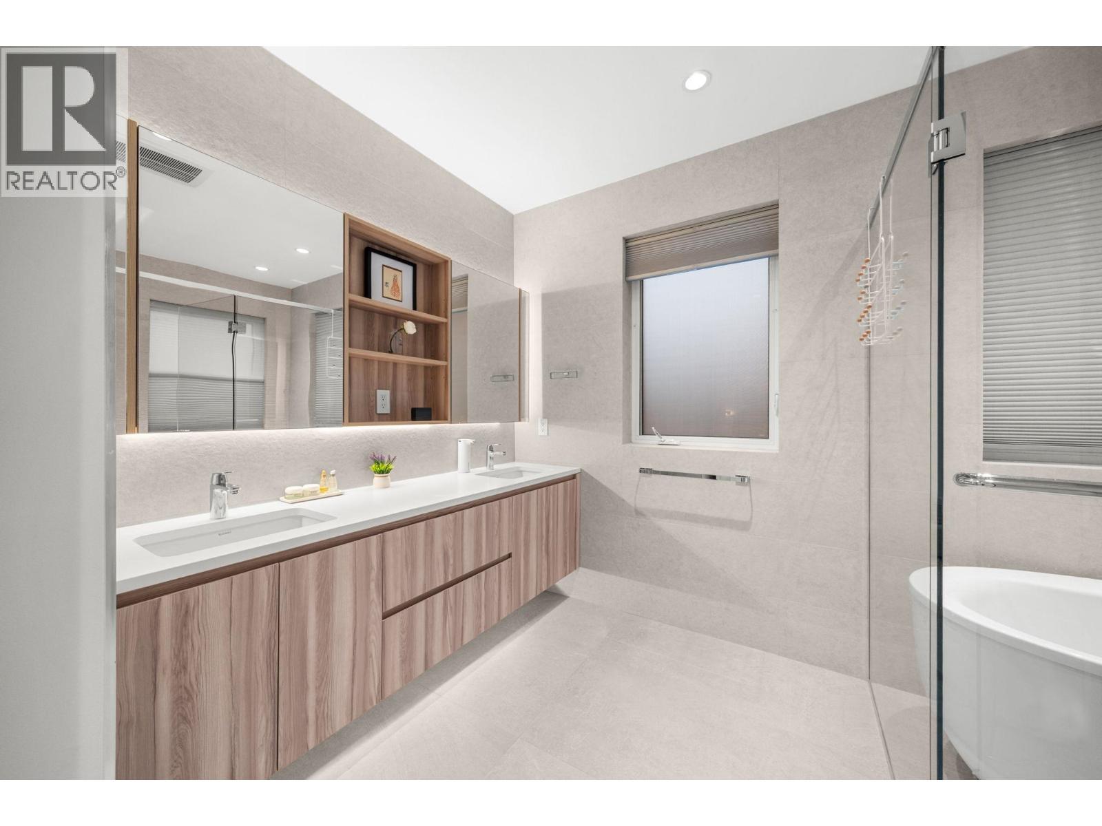 7851 Cartier Street, Vancouver, British Columbia  V6P 4T3 - Photo 18 - R3128049