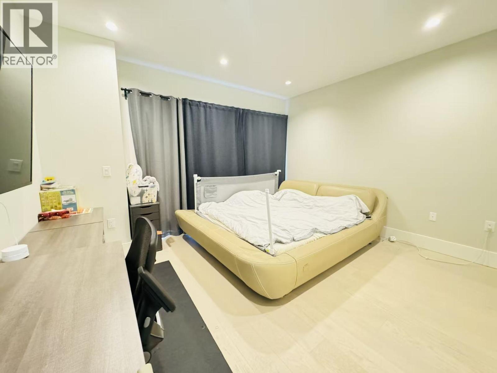 3000 W 15 Avenue, Vancouver, British Columbia  V6K 3A5 - Photo 10 - R3128037
