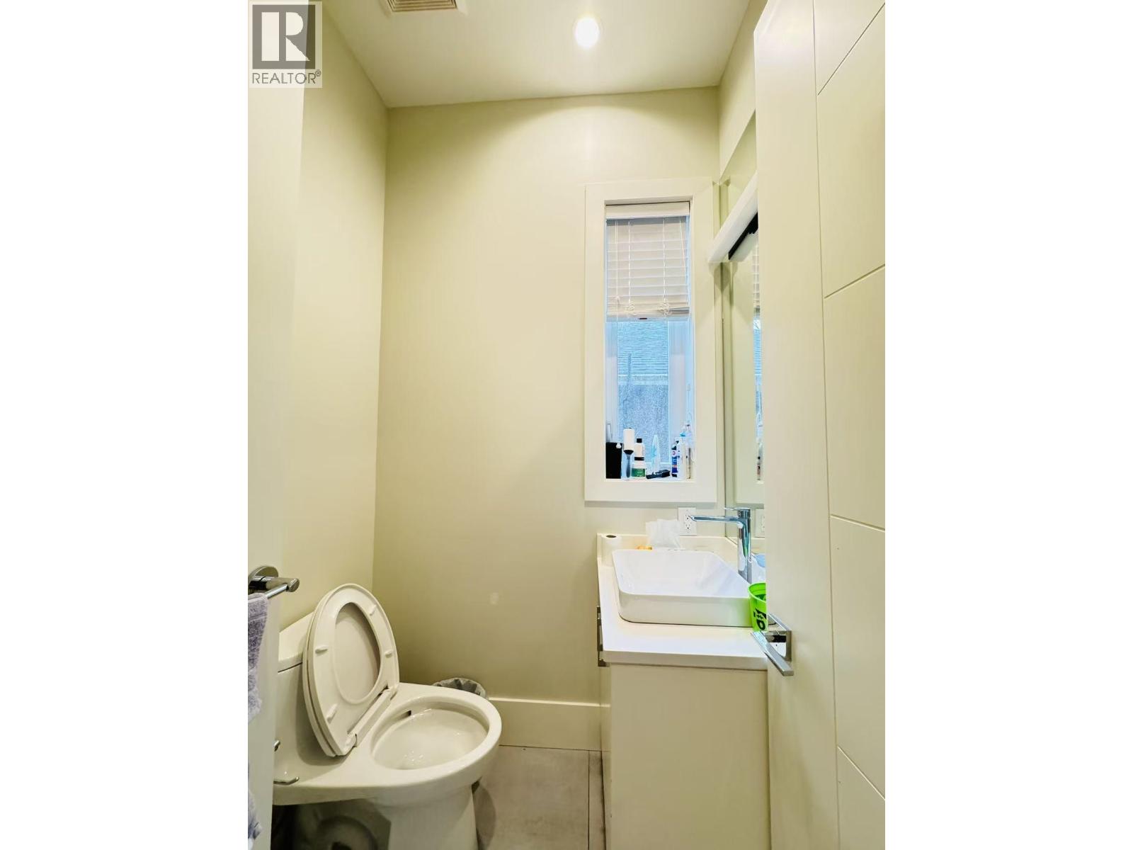 3000 W 15 Avenue, Vancouver, British Columbia  V6K 3A5 - Photo 15 - R3128037